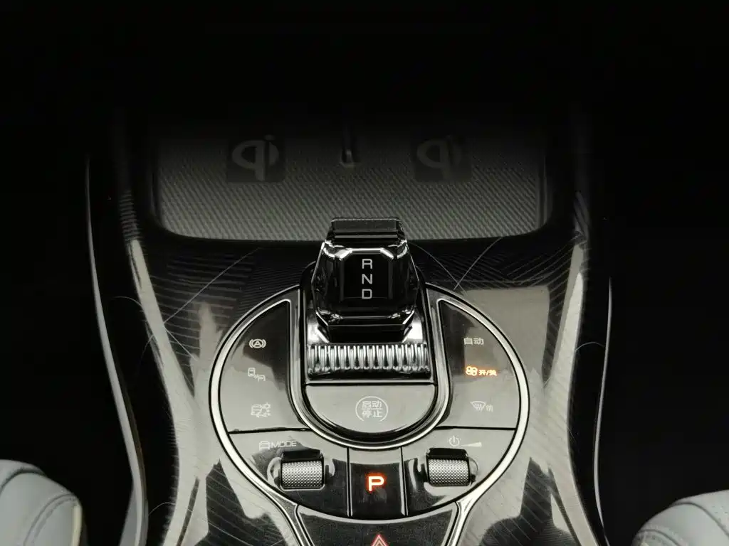 BYD Seal 2023 — фото 13