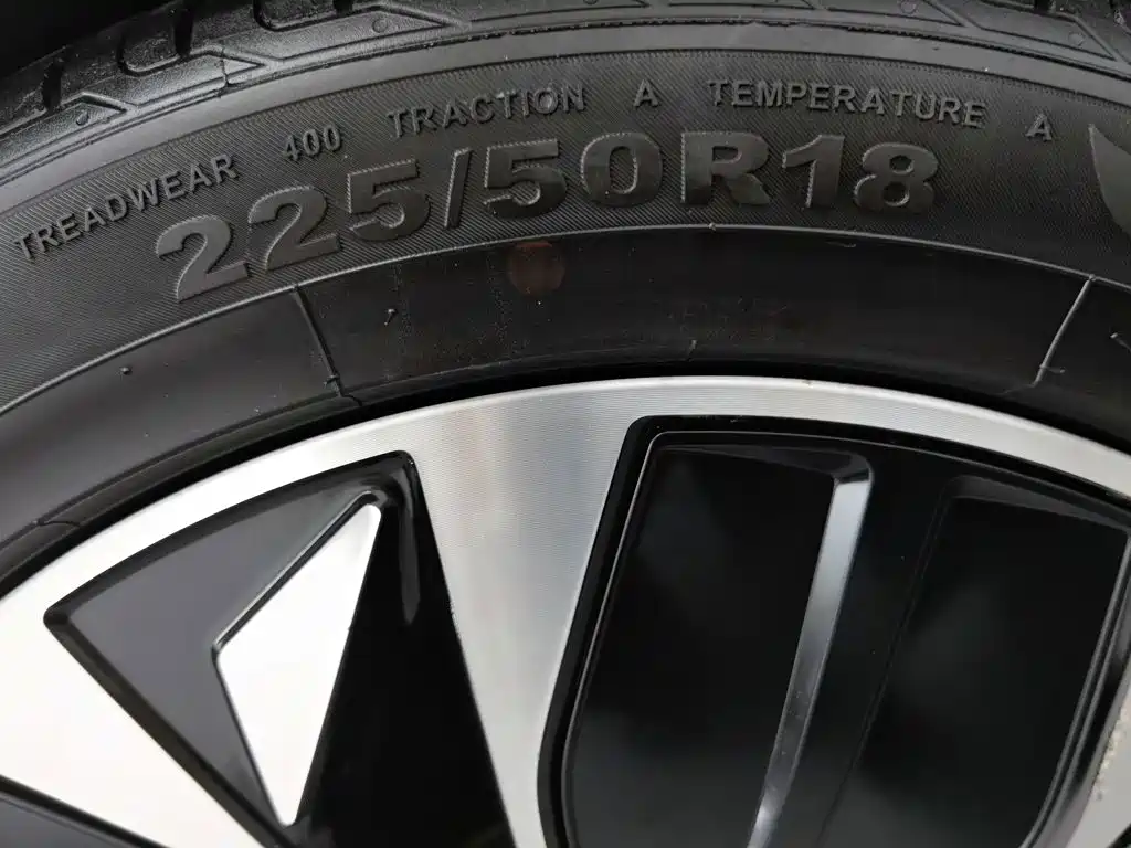 BYD Seal 2023 — фото 24