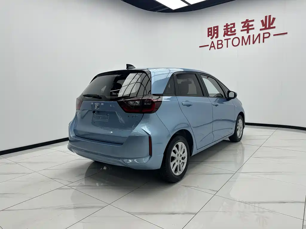 Honda Fit 2023 — фото 9