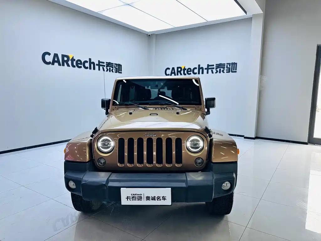 Jeep Wrangler 2015