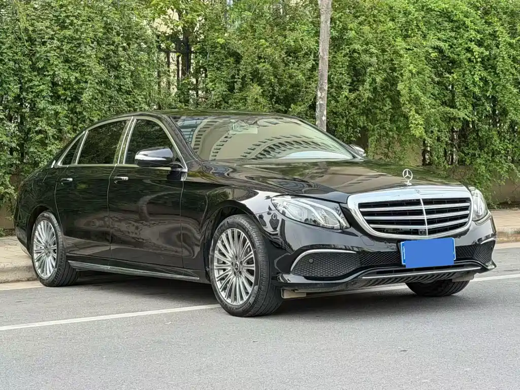 Mercedes-Benz E-Class 2020 — фото 3