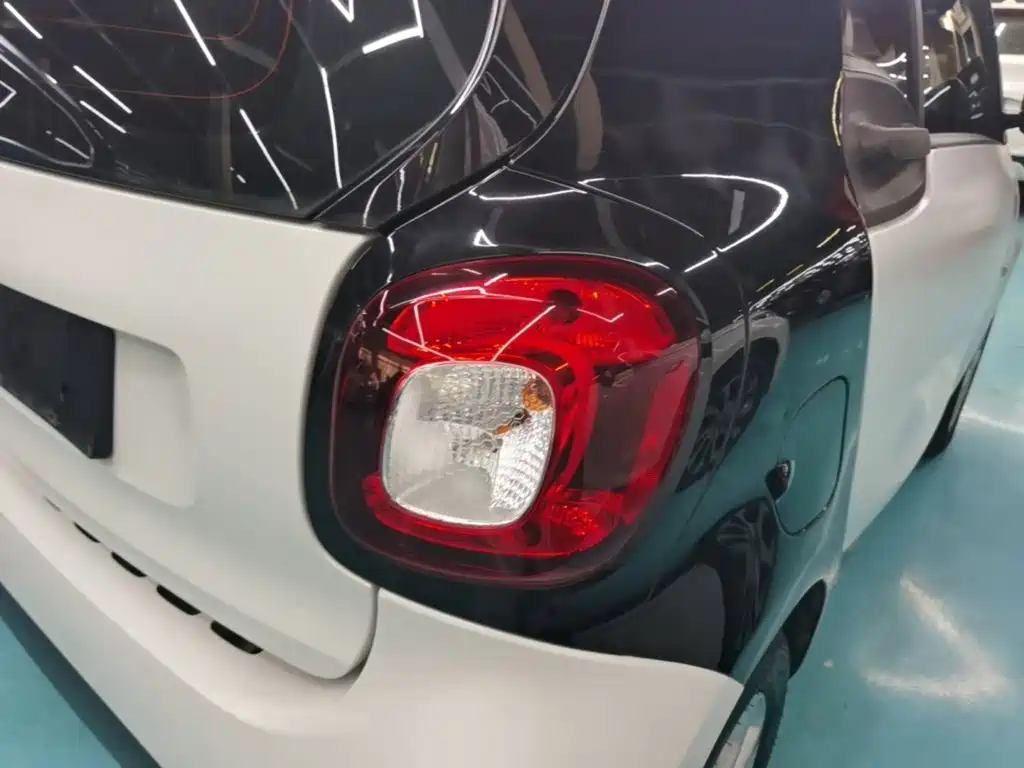 smart fortwo 2017 — фото 8