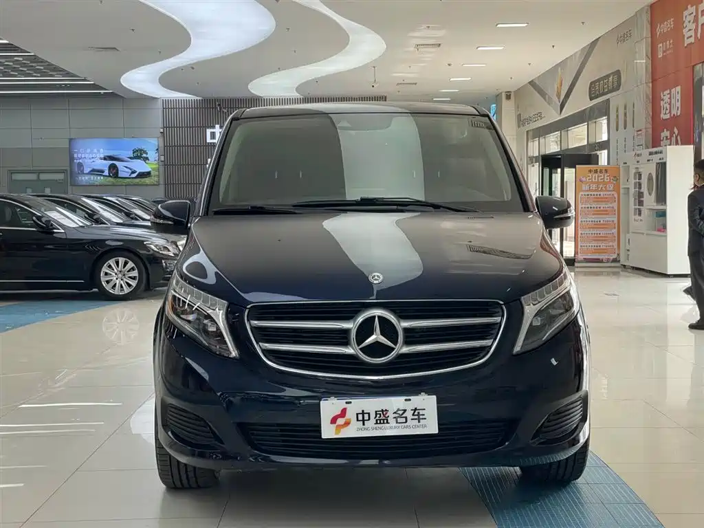 Mercedes-Benz V-Class 2018 — фото 2