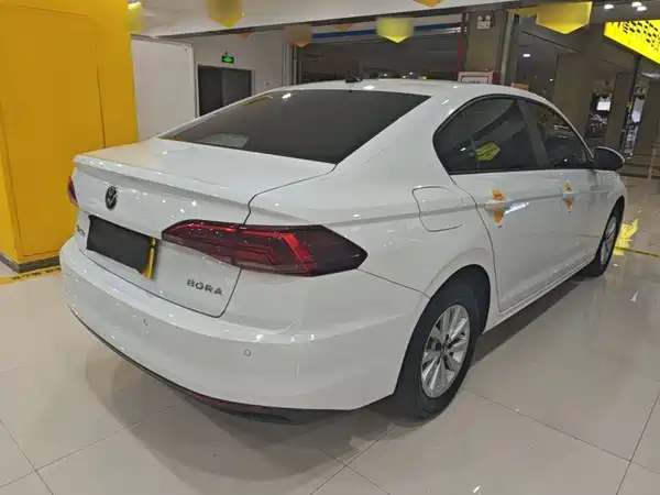 Volkswagen Bora 2022