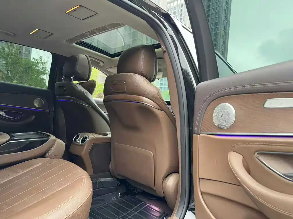 Mercedes-Benz E-Class 2018