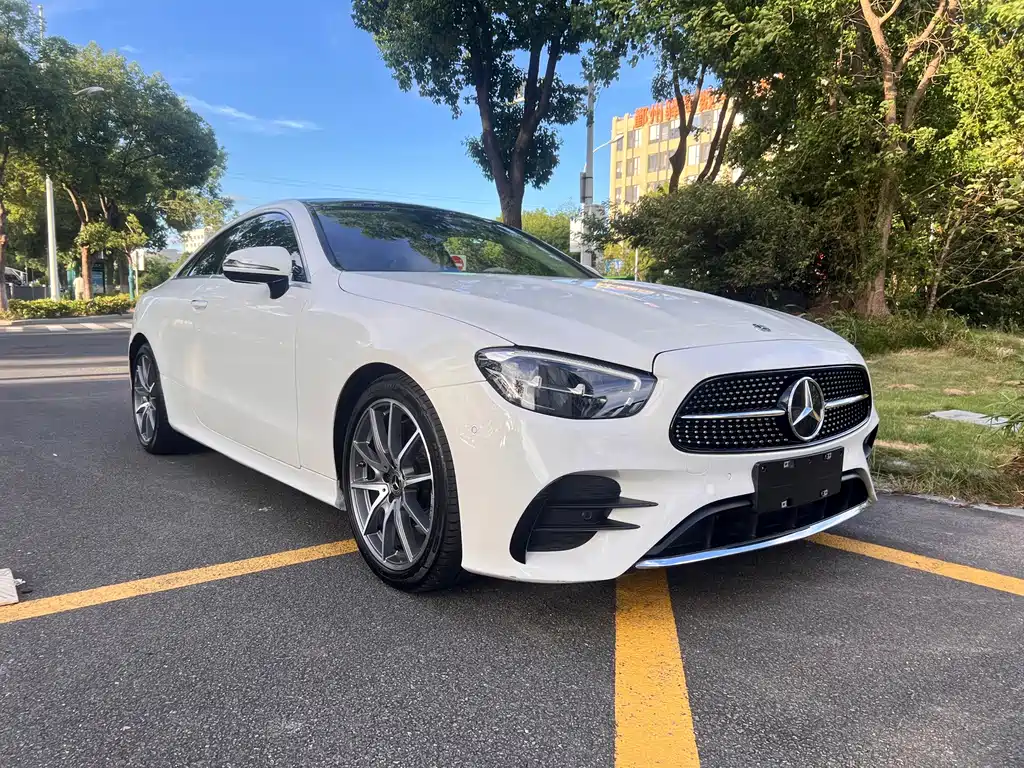Mercedes-Benz E-Class 2021