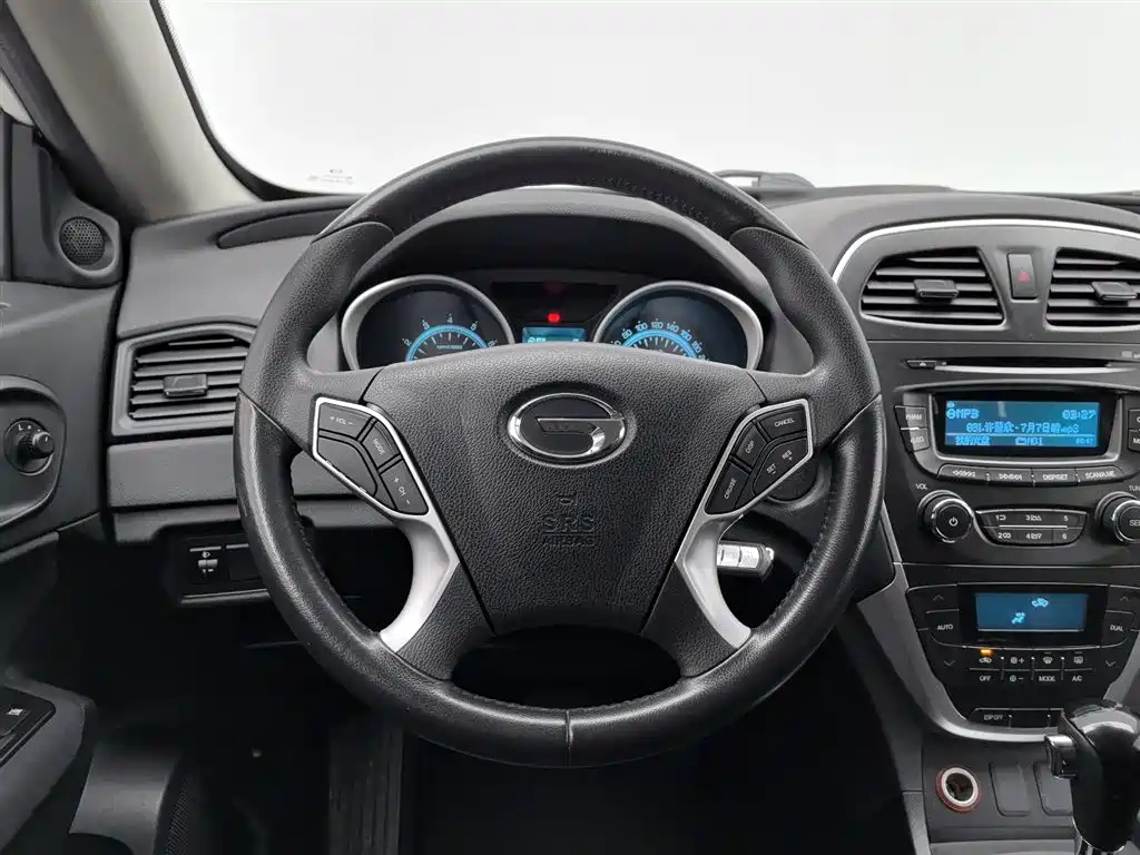 GAC Motor Trumpchi GS5 2014 — фото 11