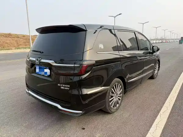 Honda Elysion 2023