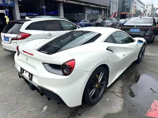 Ferrari 488 2017