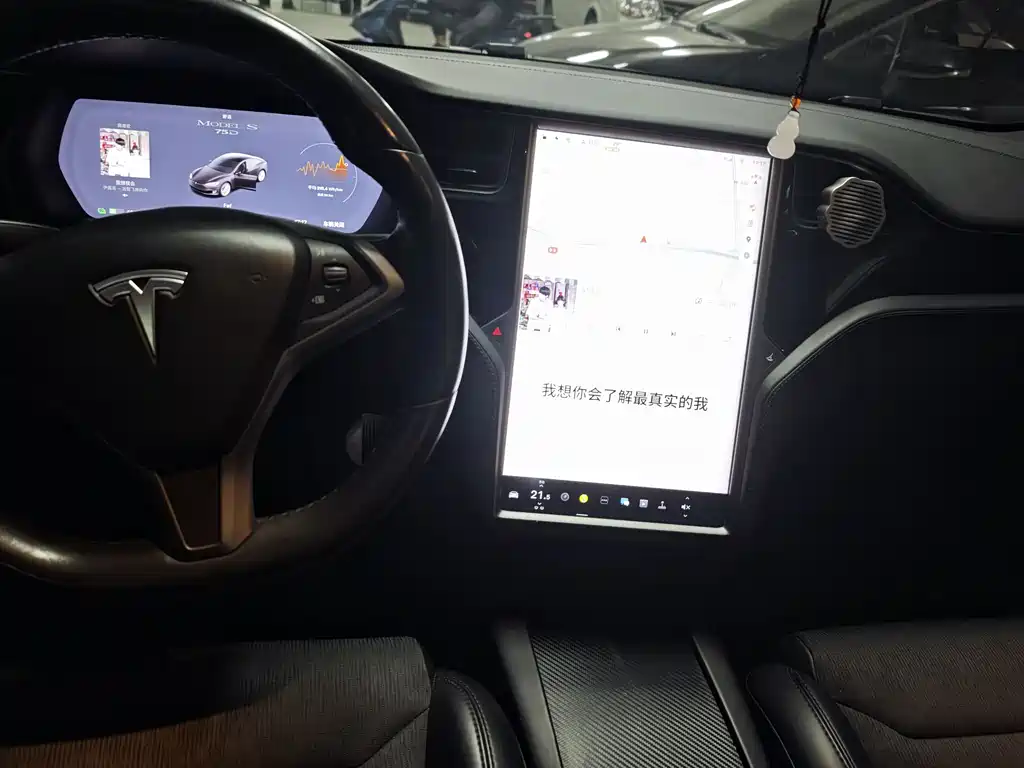 Tesla Model S 2019 — фото 9
