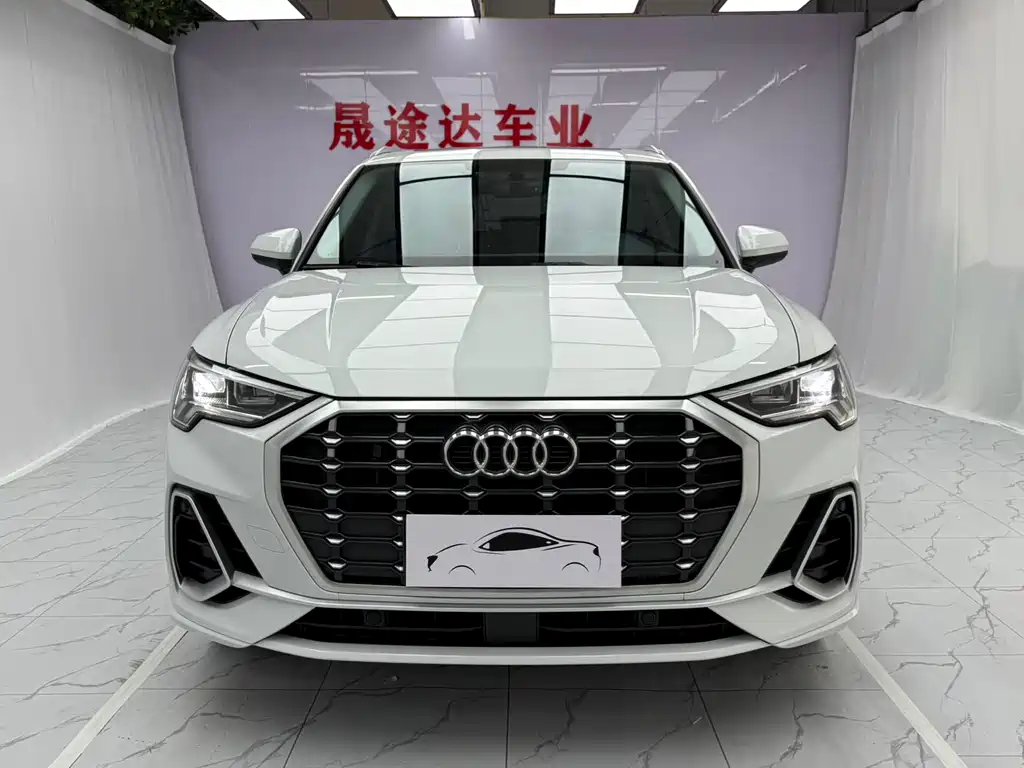 Audi Q3 2022