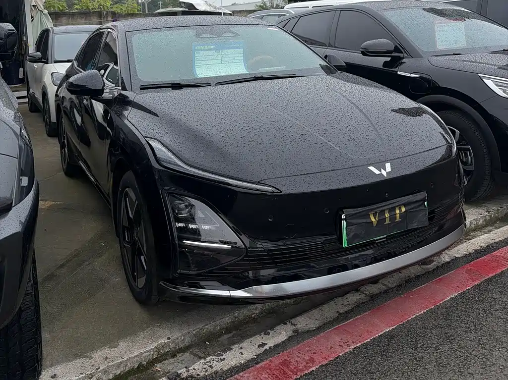 Wuling Starlight 2025