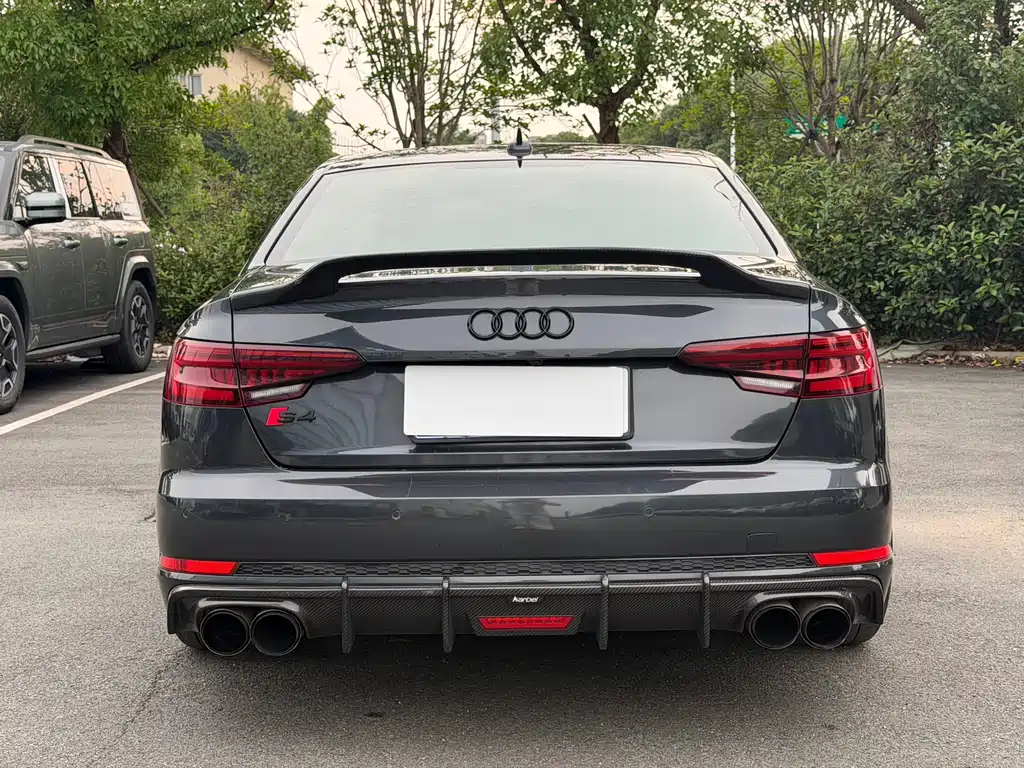 Audi S4 2019 — фото 18