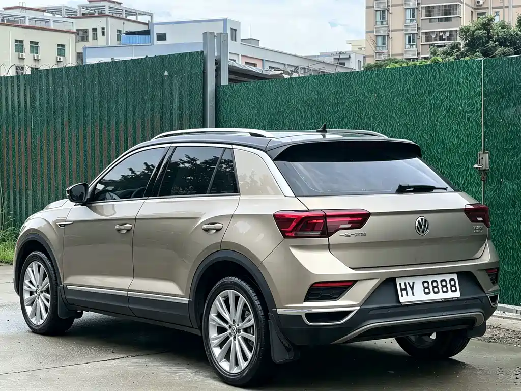 Volkswagen T-Roc 2019