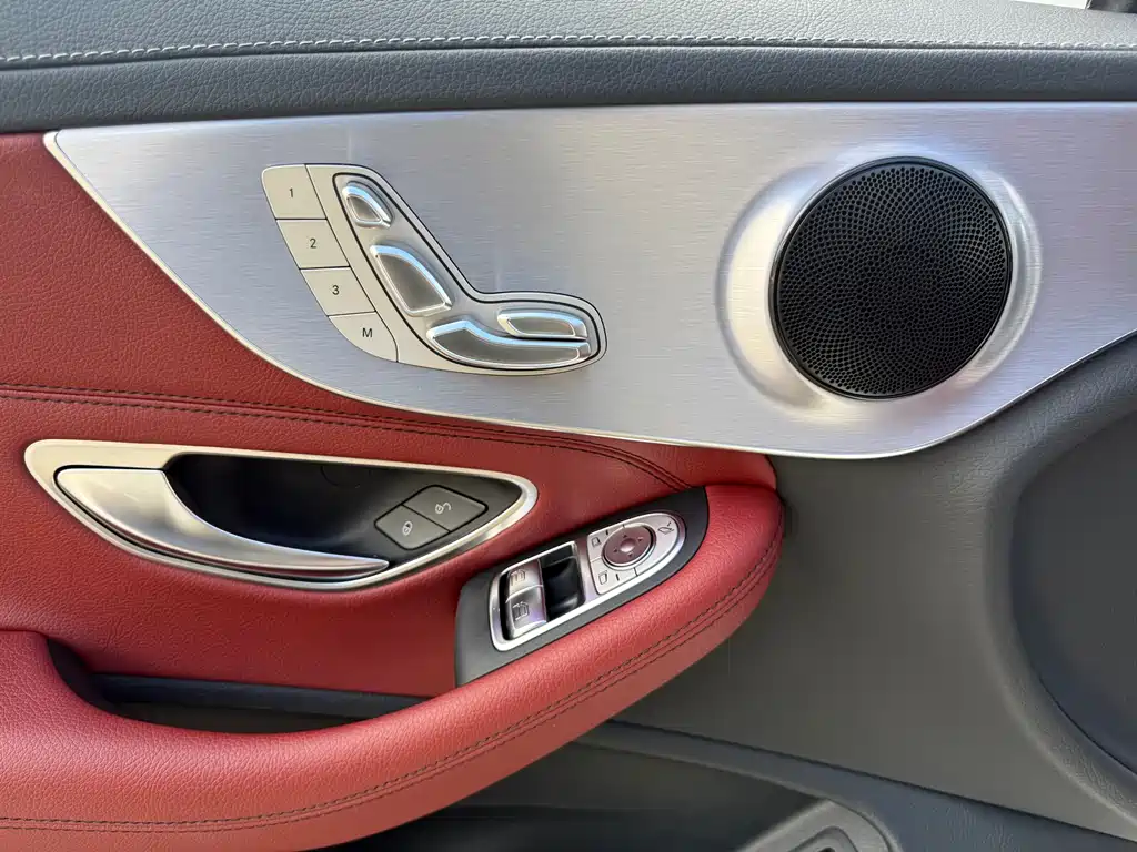 Mercedes-Benz C-Class 2020 — фото 18