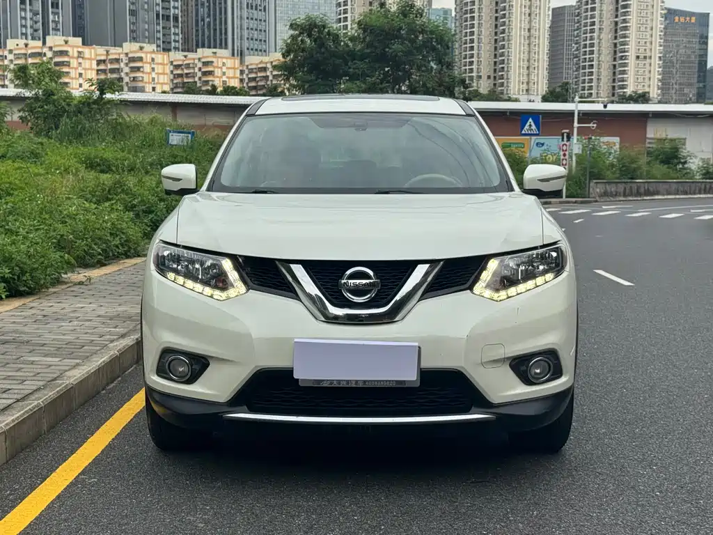 Nissan X-Trail 2014