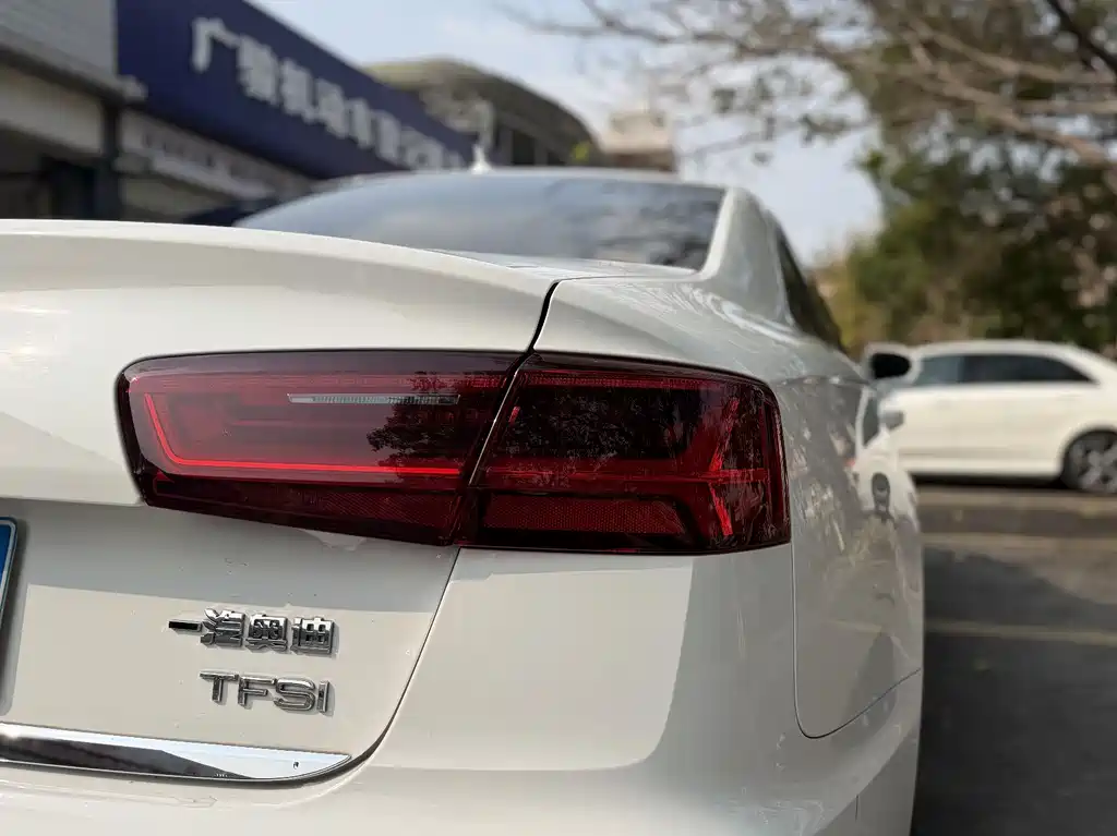 Audi A6L 2016 — фото 17
