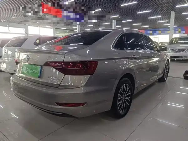 Volkswagen Sagitar 2019