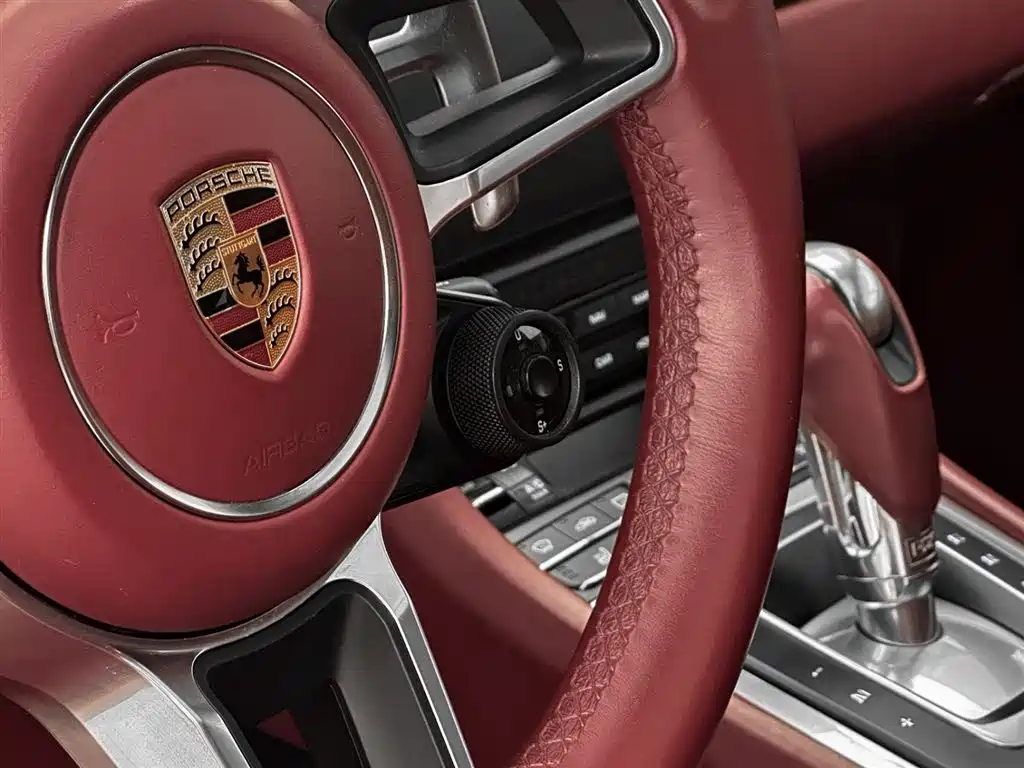 Porsche 911 2017 — фото 12