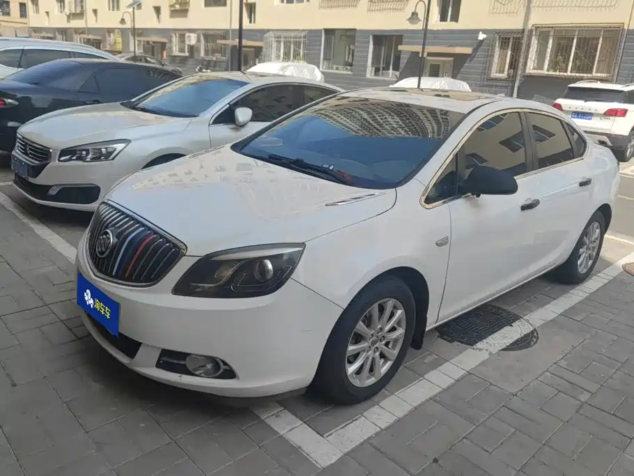 Buick Excelle 2013
