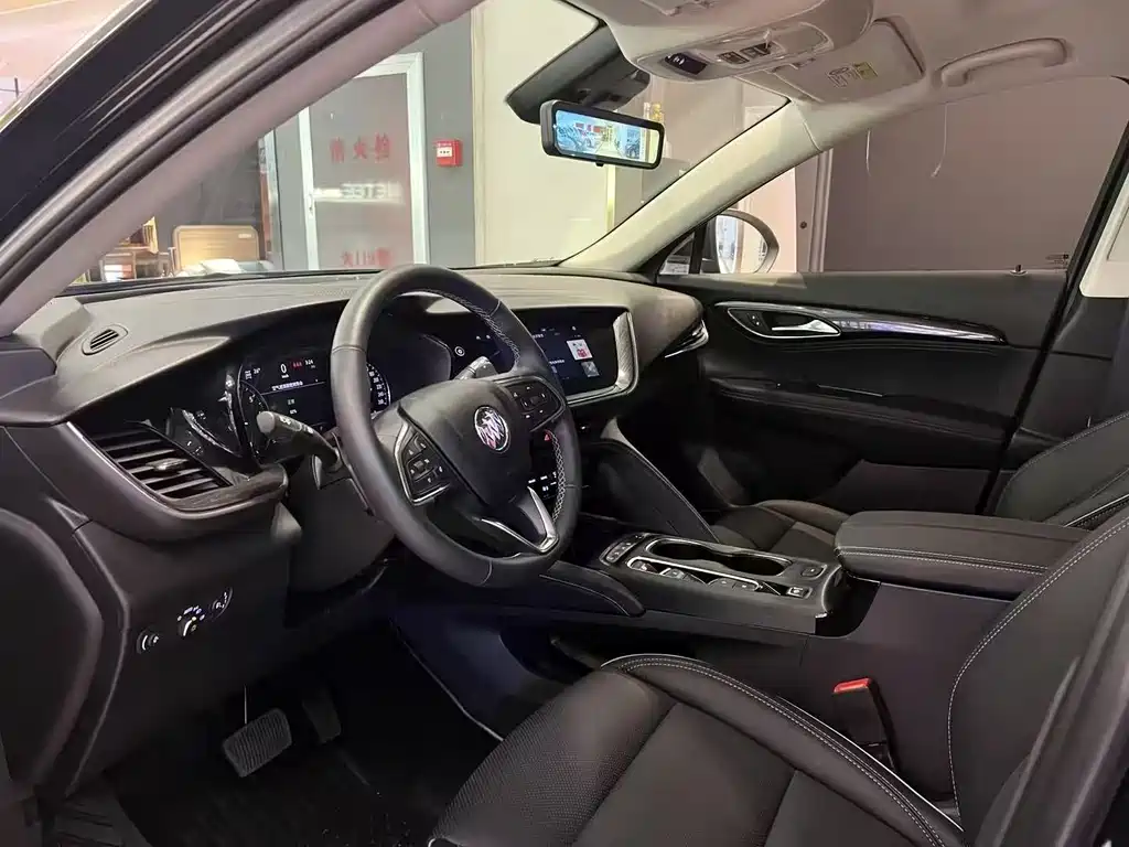 Buick Envision Plus 2023