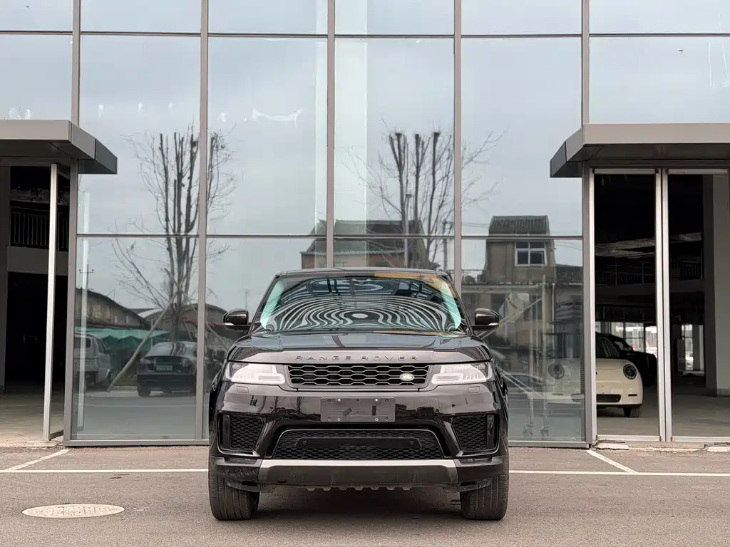 Land Rover Sport 2019 — фото 2