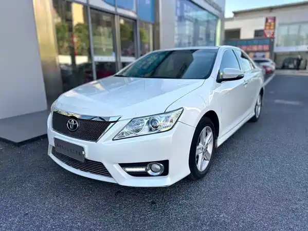 Toyota Camry 2014