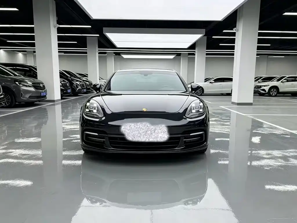 Porsche Panamera 2019 — фото 2
