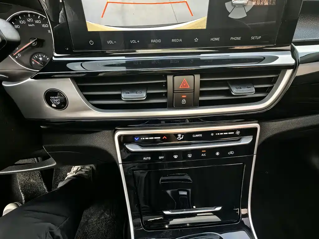 Kia KX3 2021 — фото 10