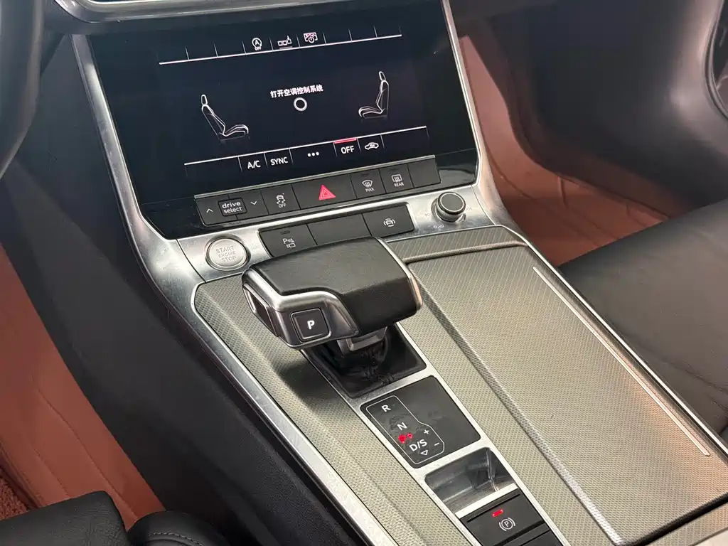 Audi A6L 2020 — фото 10