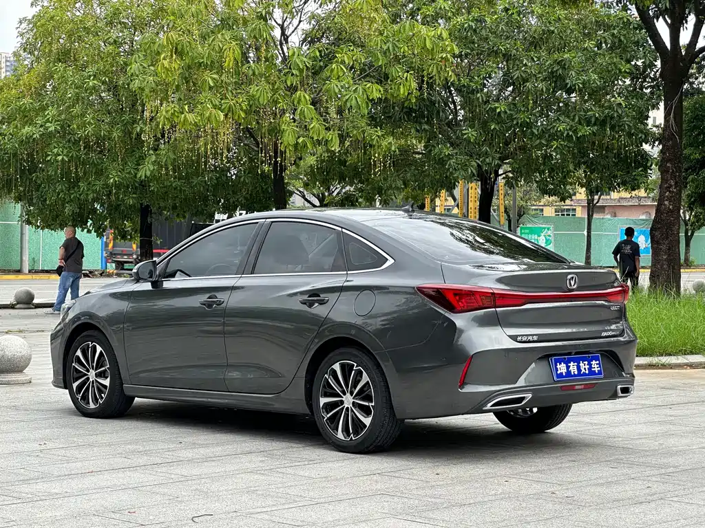Changan Eado 2022 — фото 6