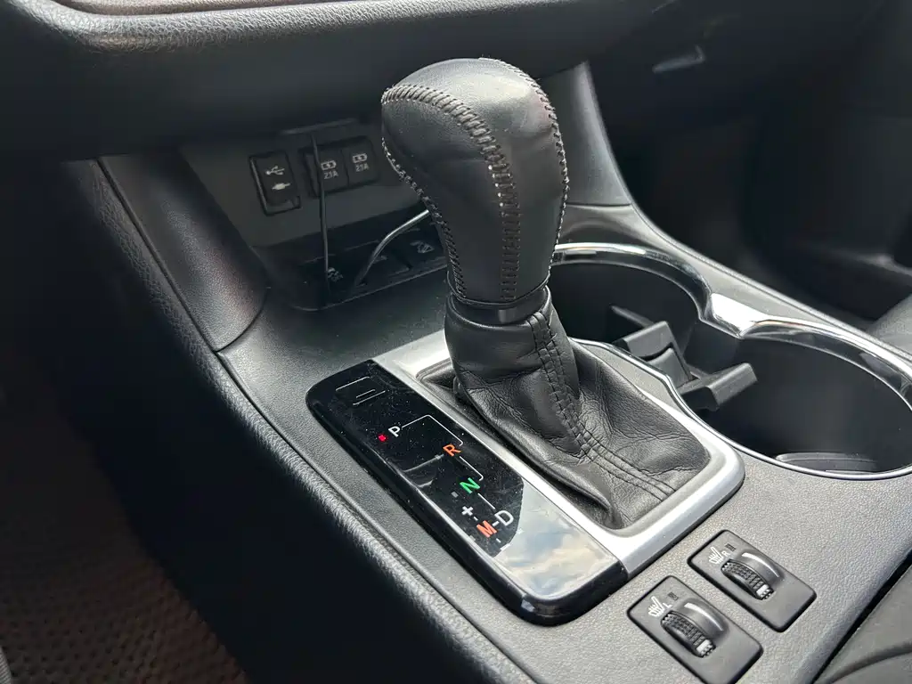 Toyota Highlander 2019 — фото 12