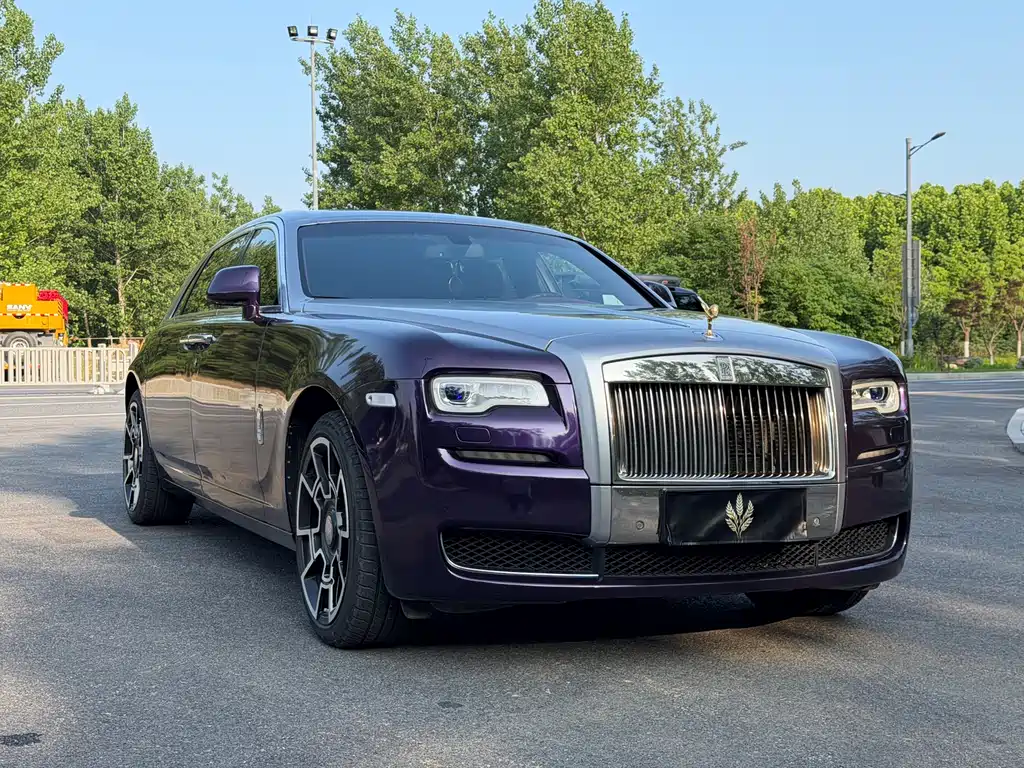 Rolls-Royce Ghost 2018 — фото 3