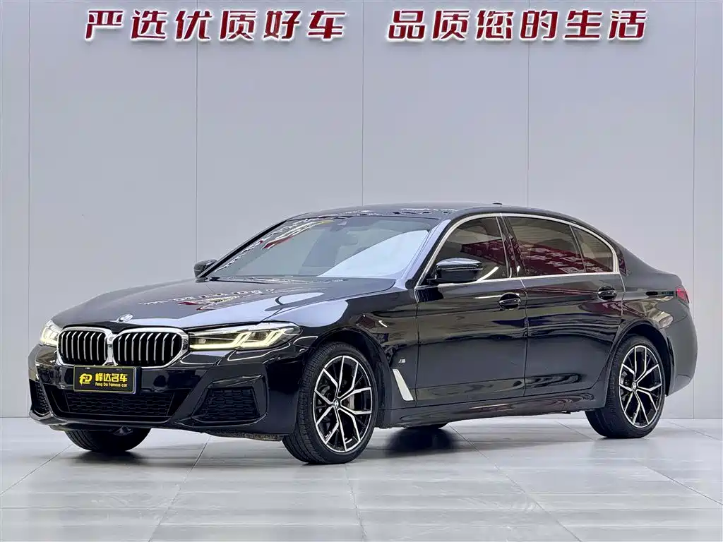 BMW 5 Series 2023 — фото 1