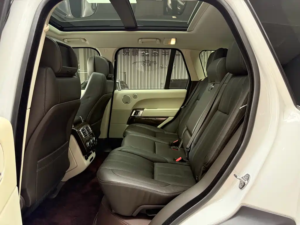 Land Rover Range Rover 2015 — фото 17