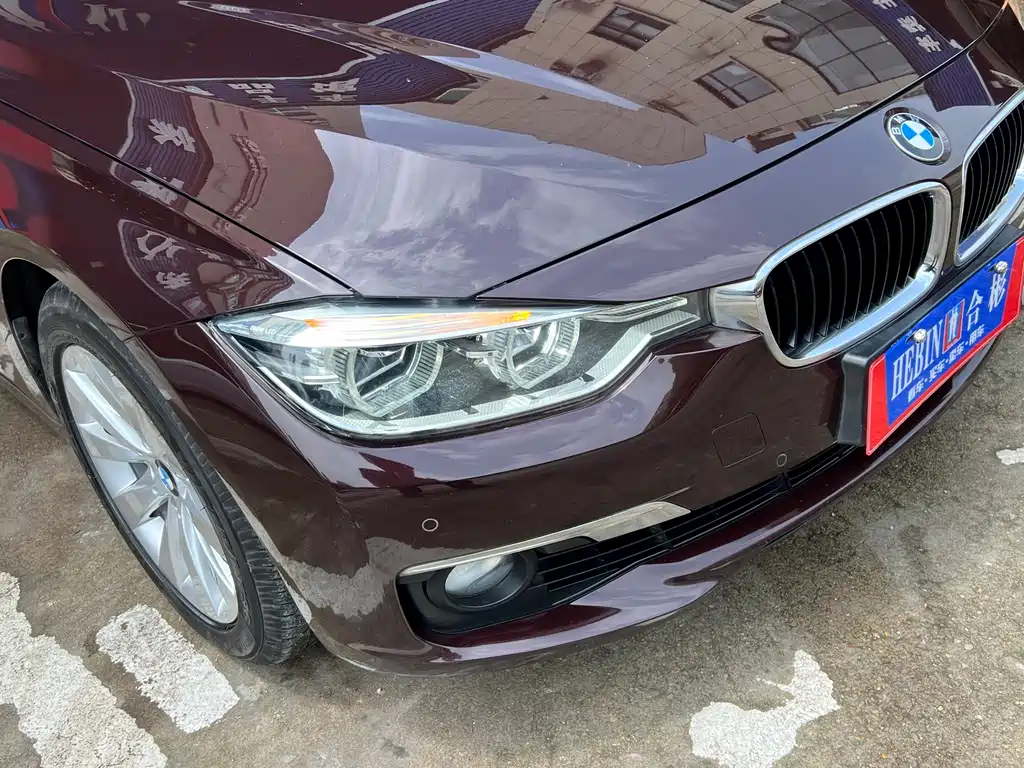 BMW 3 Series 2017 — фото 17