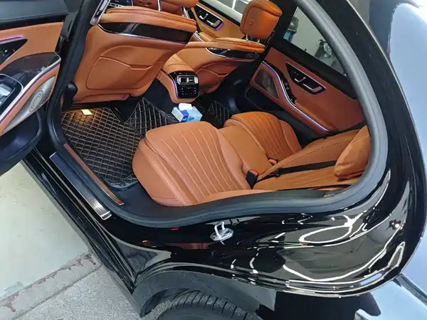 Mercedes-Benz S-Class 2023