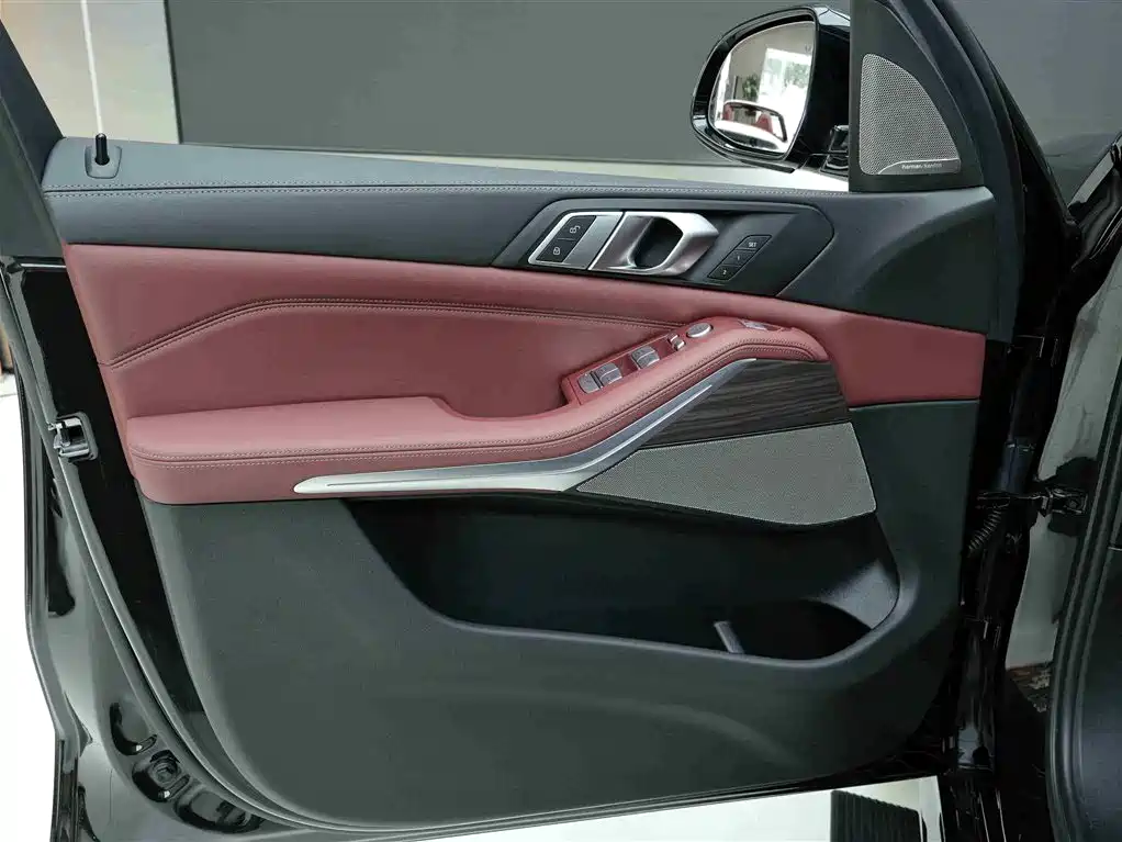 BMW X5 2025 — фото 14