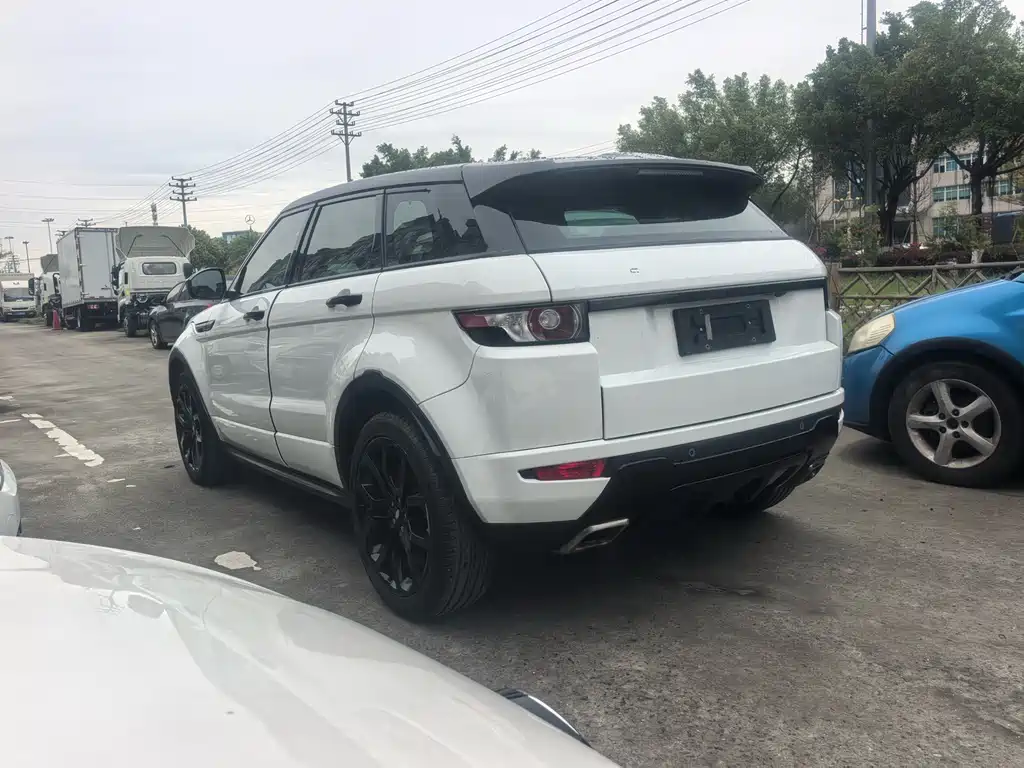 Land Rover Evoque 2016 — фото 7