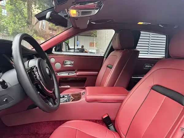 Rolls-Royce Ghost 2012