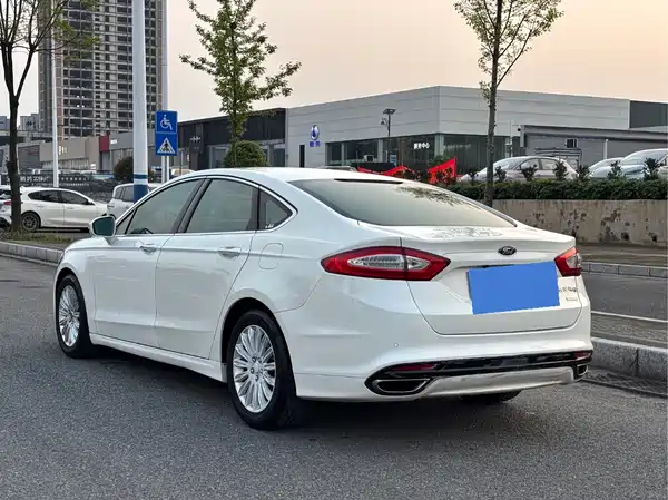 Ford Mondeo 2013