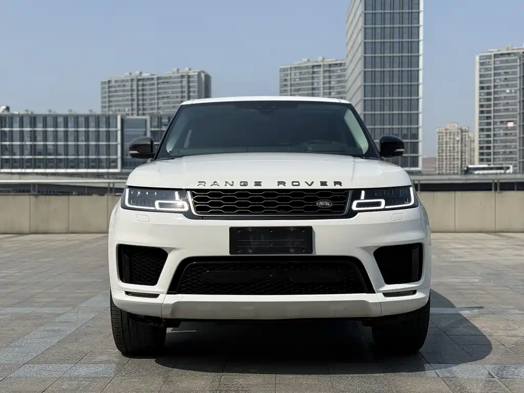 Land Rover Sport 2020 — фото 2
