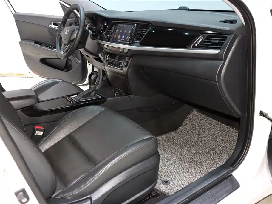 Hyundai Mistra 2018 — фото 8
