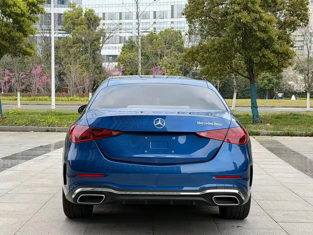 Mercedes-Benz C-Class 2022 — фото 11