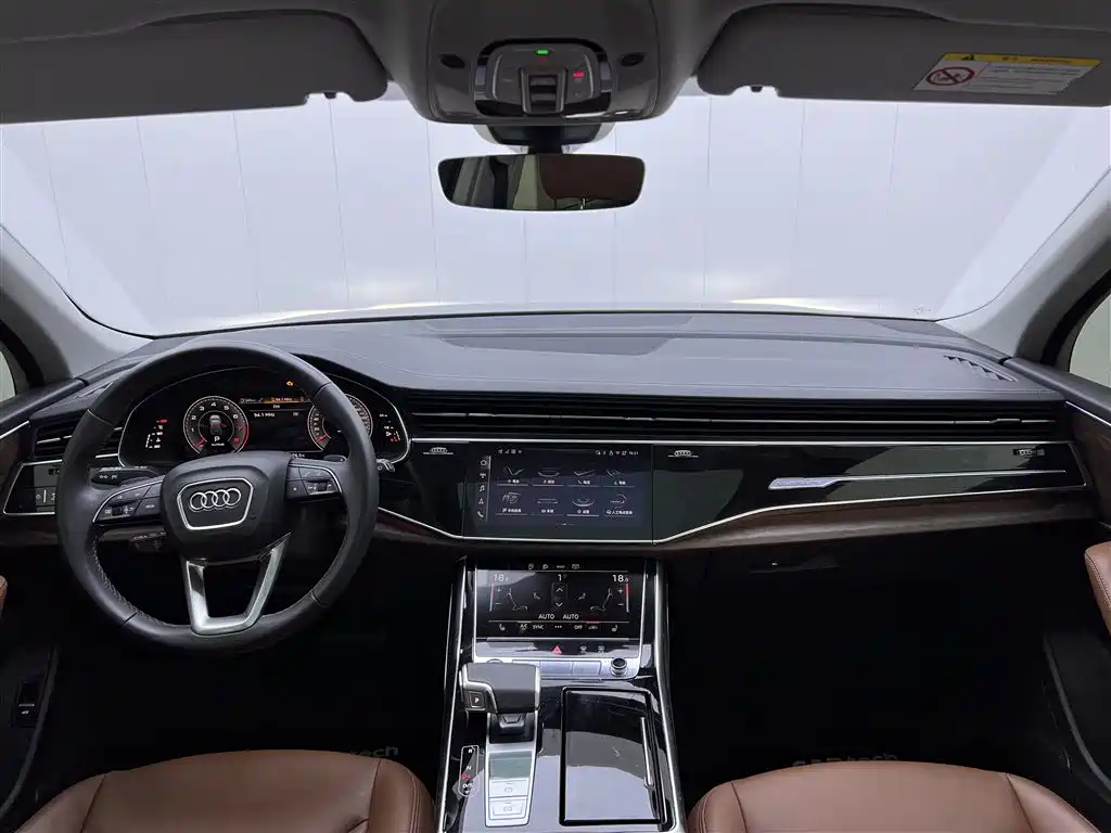 Audi Q7 2025 — фото 14