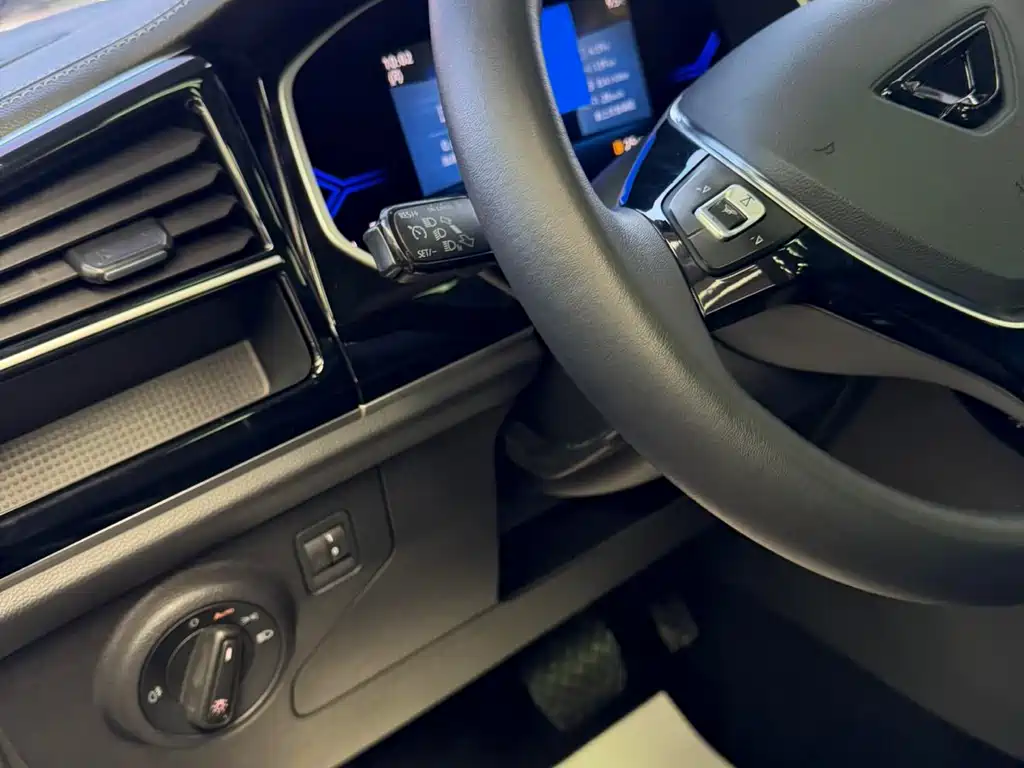 Jetta VS7 2022 — фото 4
