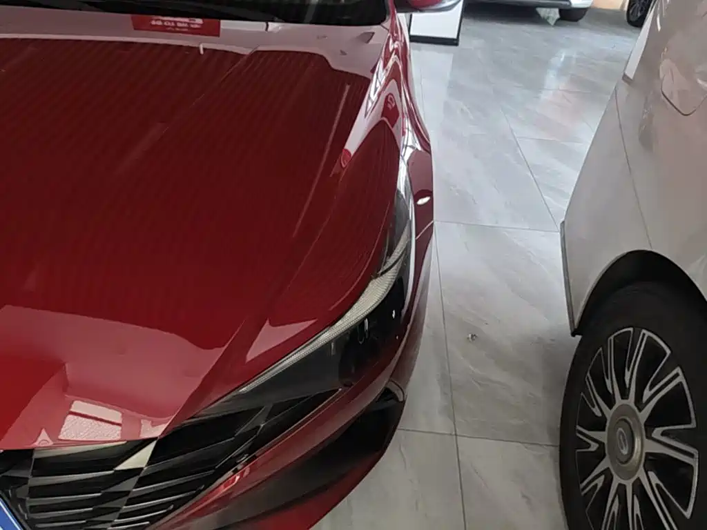 Hyundai Elantra 2021 — фото 24