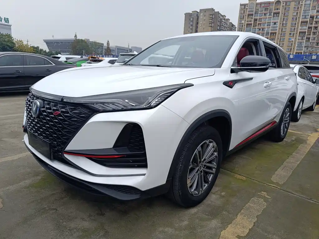 Changan CS75PLUS 2020 — фото 1