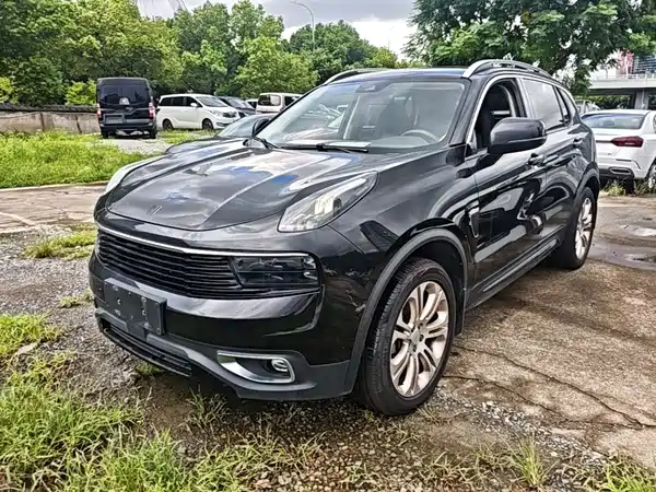 Lynk & Co 01 2019