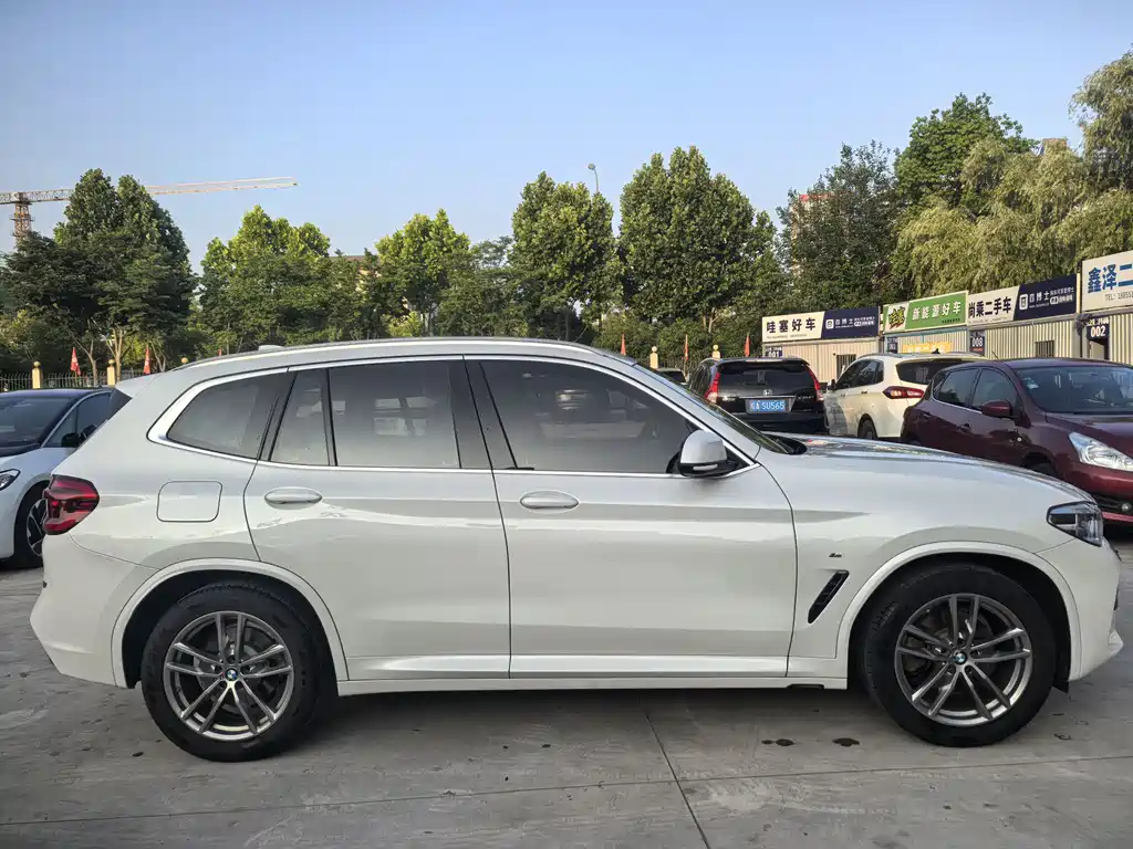 BMW X3 2021 — фото 4